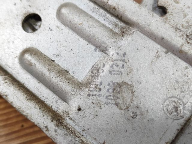 bontott RENAULT KANGOO Jobb első Ablakemelő Szerkezet (Mechanikus)