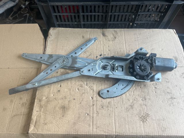 bontott RENAULT KANGOO Jobb első Ablakemelő Szerkezet (Mechanikus)