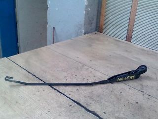 bontott RENAULT KANGOO Jobb első Ablaktörlő Kar