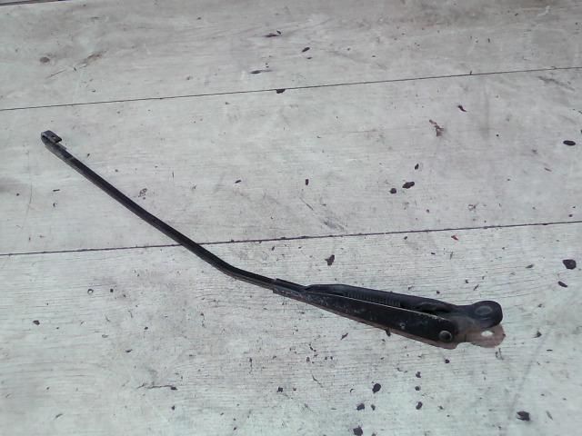 bontott RENAULT KANGOO Jobb első Ablaktörlő Kar