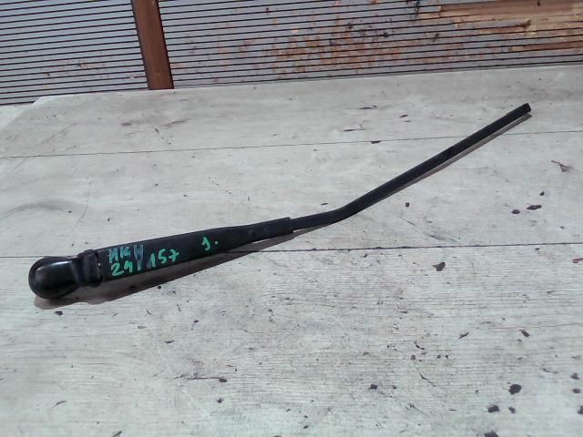 bontott RENAULT KANGOO Jobb első Ablaktörlő Kar