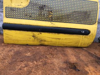 bontott RENAULT KANGOO Jobb első Ajtó (Üres lemez)