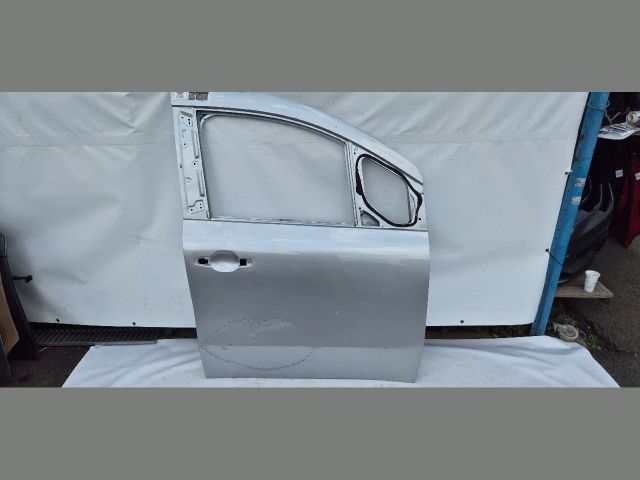 bontott RENAULT KANGOO Jobb első Ajtó (Üres lemez)