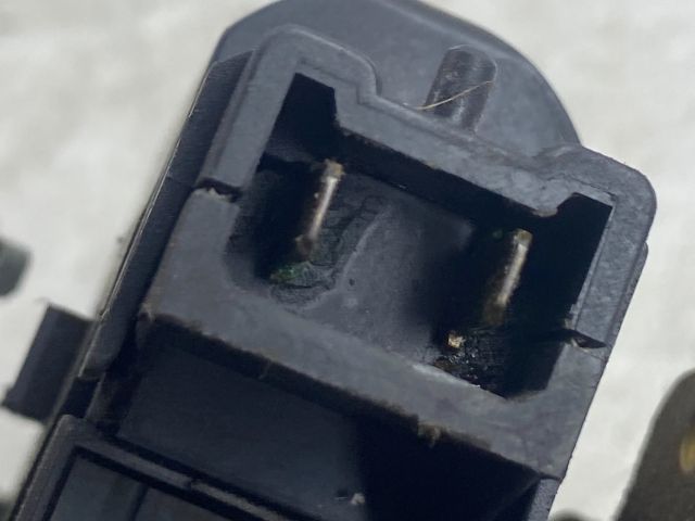 bontott RENAULT KANGOO Jobb első Ajtózár