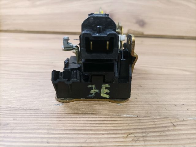 bontott RENAULT KANGOO Jobb első Ajtózár