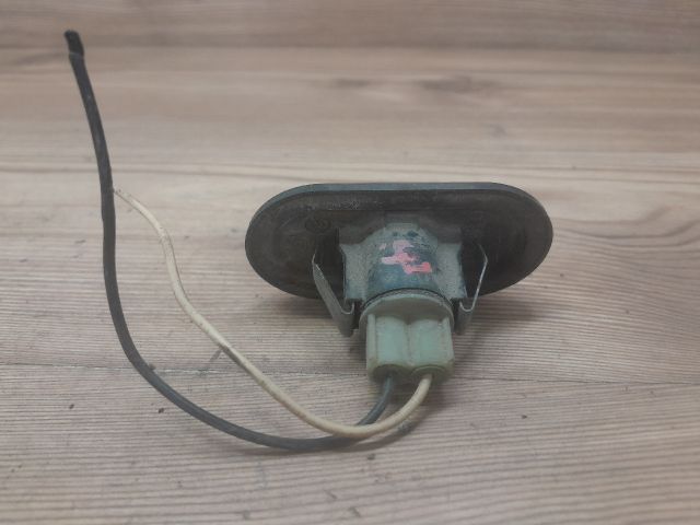 bontott RENAULT KANGOO Jobb első Sárvédő Irányjelző