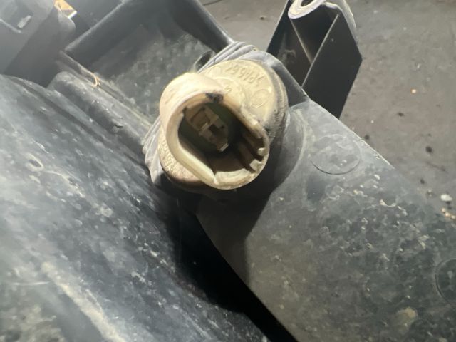 bontott RENAULT KANGOO Jobb Fényszóró