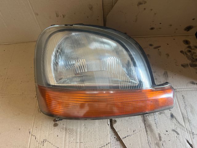 bontott RENAULT KANGOO Jobb Fényszóró