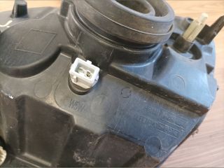 bontott RENAULT KANGOO Jobb Fényszóró