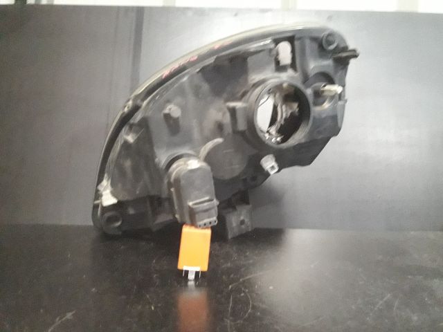 bontott RENAULT KANGOO Jobb Fényszóró