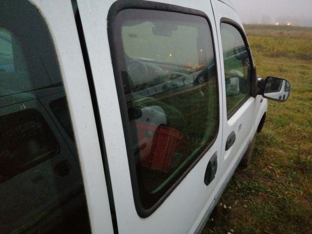 bontott RENAULT KANGOO Jobb hátsó Ajtó (Részeivel)