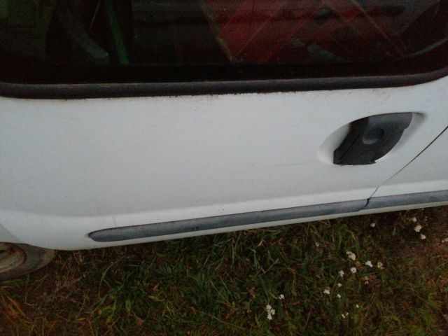 bontott RENAULT KANGOO Jobb hátsó Ajtó (Részeivel)