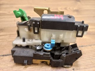 bontott RENAULT KANGOO Jobb hátsó Ajtózár