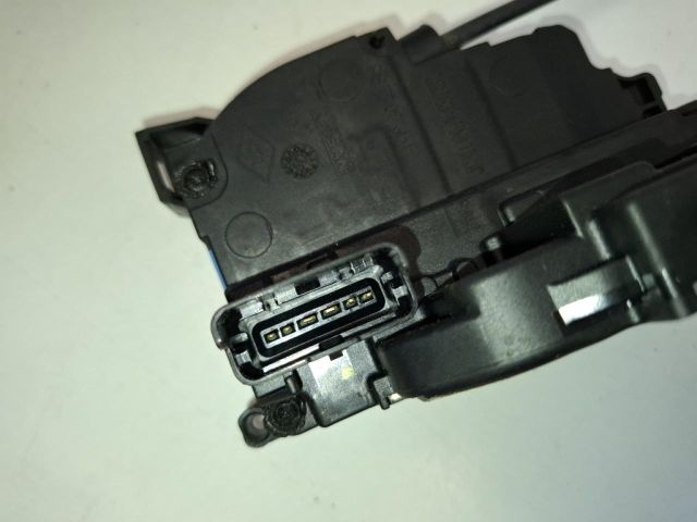 bontott RENAULT KANGOO Jobb hátsó Ajtózár