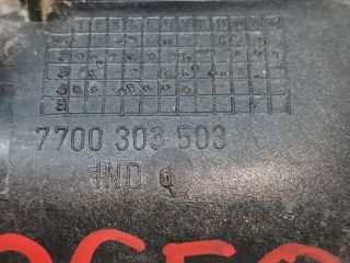 bontott RENAULT KANGOO Jobb hátsó Külső Kilincs