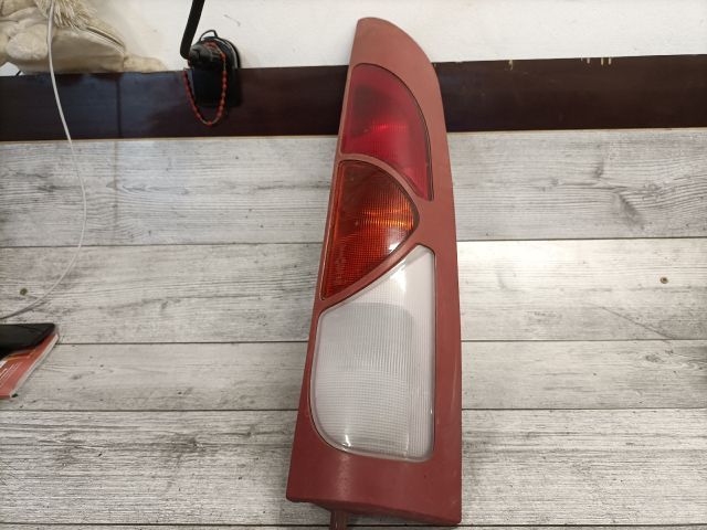 bontott RENAULT KANGOO Jobb Hátsó Lámpa