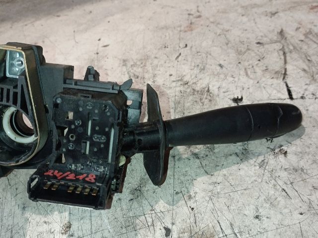 bontott RENAULT KANGOO Jobb Kormánykapcsoló Ablaktörlő