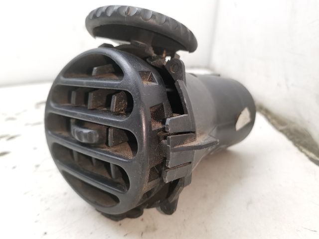 bontott RENAULT KANGOO Jobb Szellőző