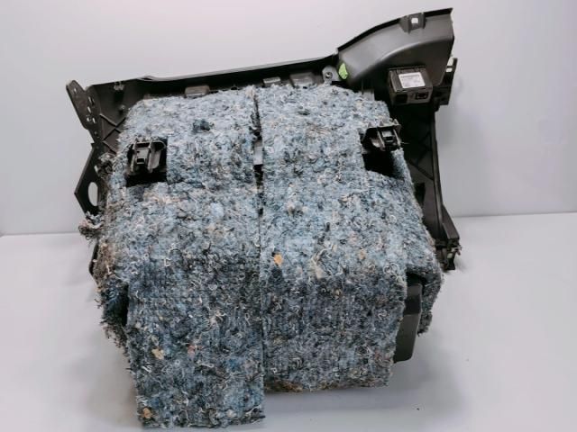 bontott RENAULT KANGOO Kesztyűtartó