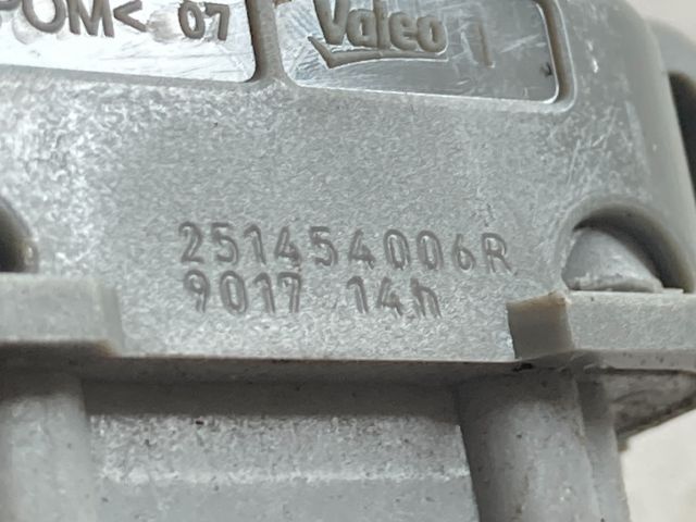 bontott RENAULT KANGOO Kipörgésgátló Kapcsoló