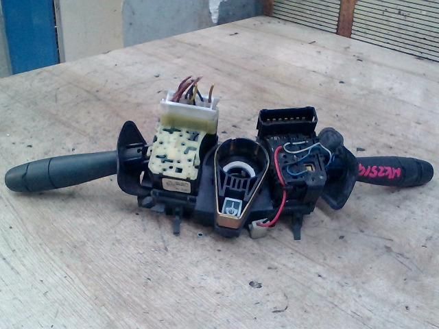 bontott RENAULT KANGOO Komplett Kormánykapcsoló (Bajuszkapcsoló)