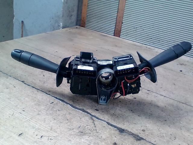 bontott RENAULT KANGOO Komplett Kormánykapcsoló (Bajuszkapcsoló)