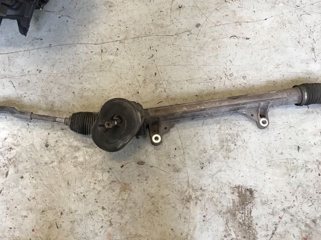 bontott RENAULT KANGOO Kormánymű Szervós