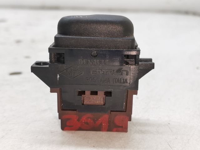 bontott RENAULT KANGOO Központizár Kapcsoló