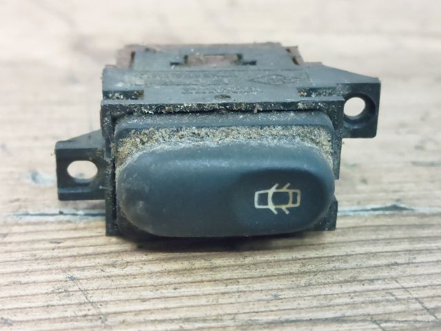 bontott RENAULT KANGOO Központizár Kapcsoló