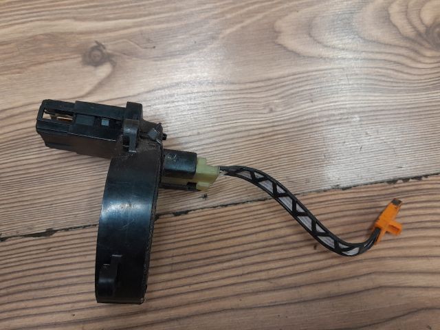 bontott RENAULT KANGOO Légzsák Átvezető Szalagkábel