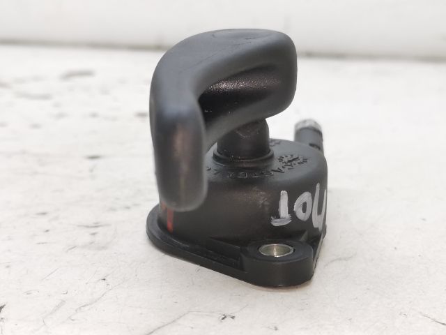 bontott RENAULT KANGOO Motorháztető Nyitó Kar / Gomb