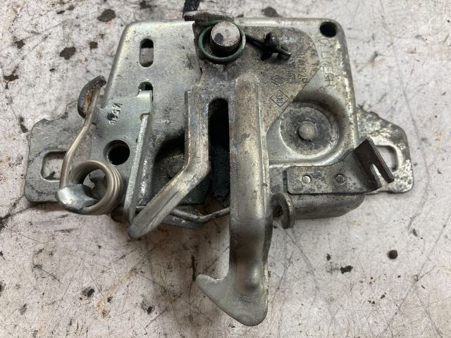 bontott RENAULT KANGOO Motorháztető Zárszerkezet