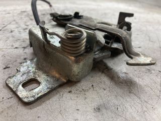 bontott RENAULT KANGOO Motorháztető Zárszerkezet