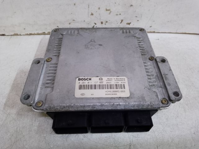 bontott RENAULT KANGOO Motorvezérlő