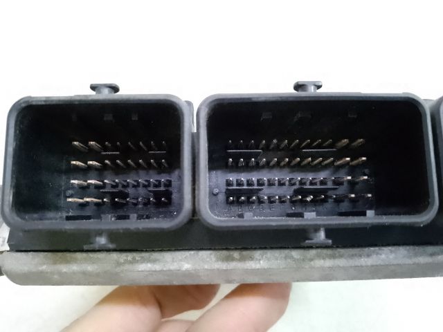 bontott RENAULT KANGOO Motorvezérlő