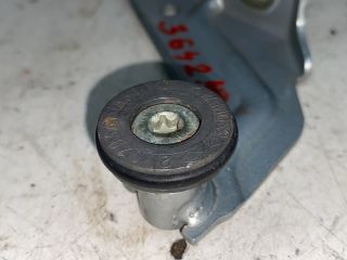 bontott RENAULT KANGOO Tolóajtó Sín Görgő