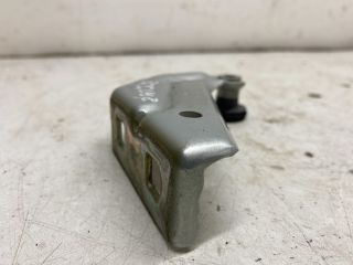 bontott RENAULT KANGOO Tolóajtó Sín Görgő