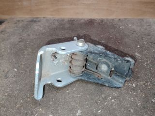 bontott RENAULT KANGOO Tolóajtó Sín Görgő