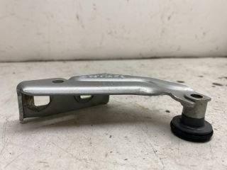 bontott RENAULT KANGOO Tolóajtó Sín Görgő