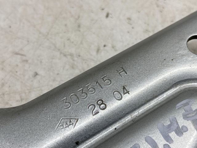 bontott RENAULT KANGOO Tolóajtó Sín Görgő