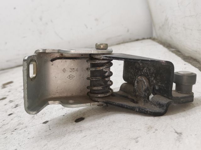 bontott RENAULT KANGOO Tolóajtó Sín Görgő