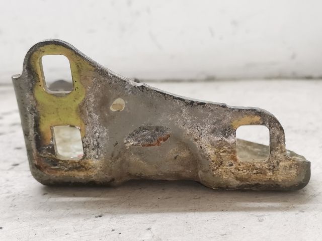 bontott RENAULT KANGOO Tolóajtó Sín Görgő