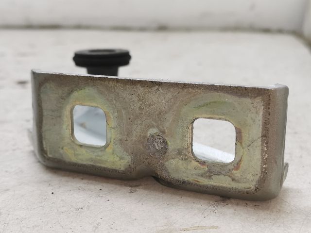 bontott RENAULT KANGOO Tolóajtó Sín Görgő