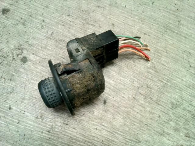 bontott RENAULT KANGOO Tükör Kapcsoló