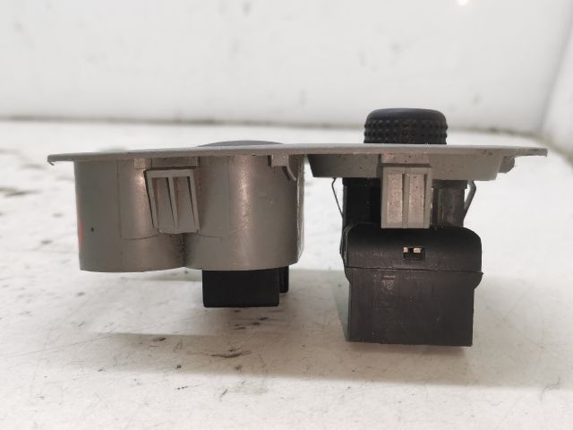 bontott RENAULT KANGOO Tükör Kapcsoló