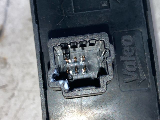 bontott RENAULT KANGOO Vészvillogó Kapcsoló