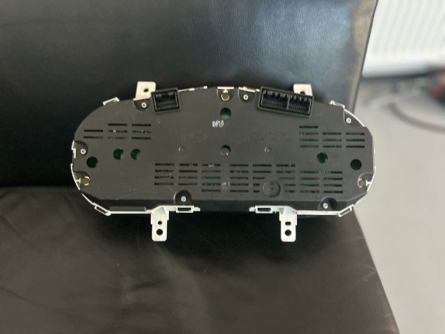 bontott RENAULT KOLEOS Kilométeróra