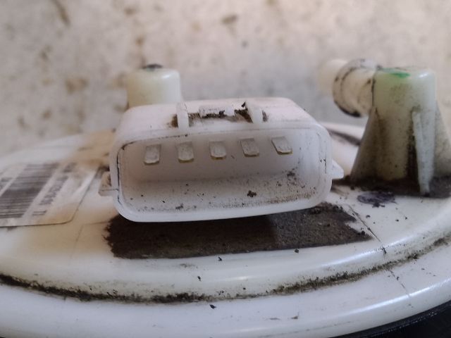 bontott RENAULT KOLEOS Üzemanyagszint Jeladó