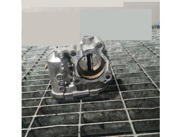 bontott RENAULT KOLEOS Fojtószelep (Elektromos)