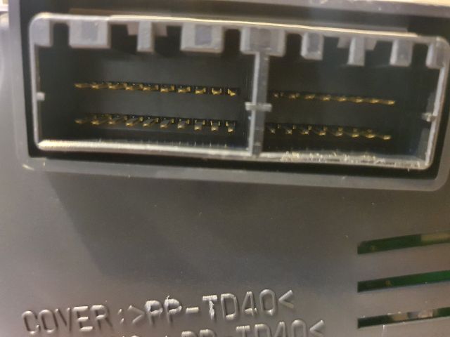 bontott RENAULT KOLEOS Kilométeróra